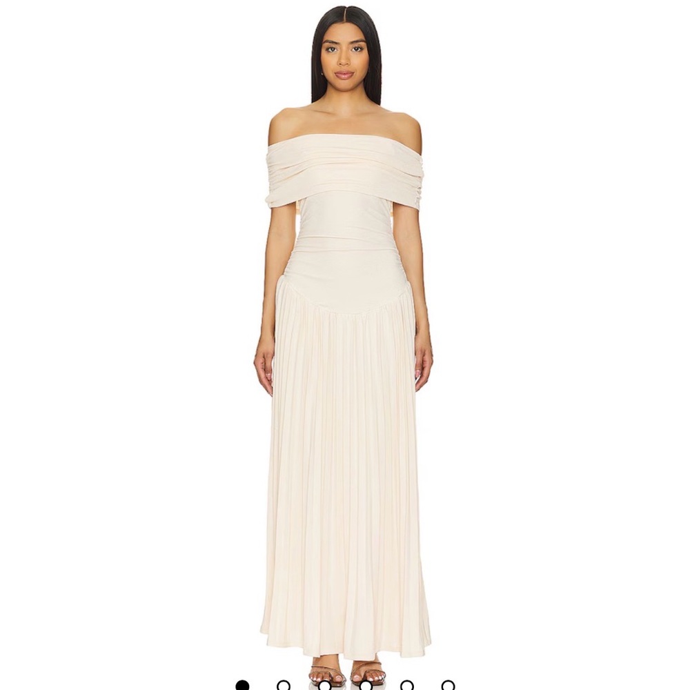 Viral lioness off the shoulder cream dress